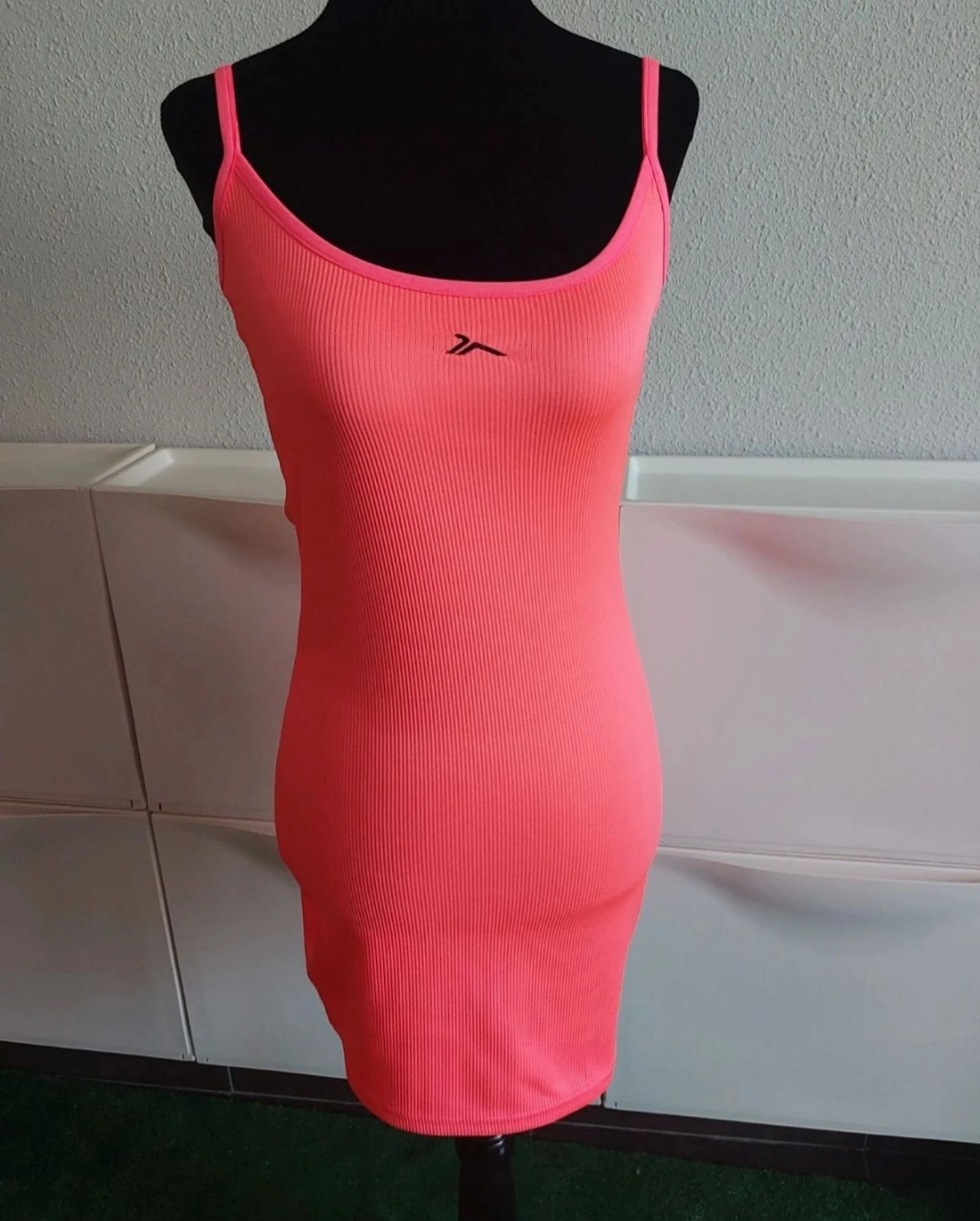 🌸bonito vestido fluor Tenth talla xs🌸